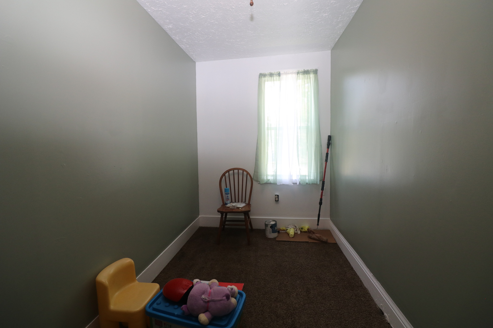 607 N Moore Street, Clinton, IL 61727