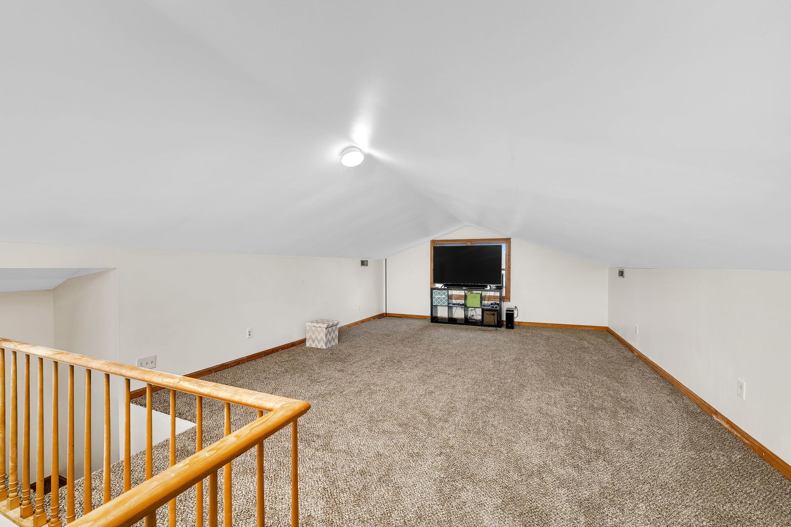 325 W 3rd Street, Sandwich, IL 60548