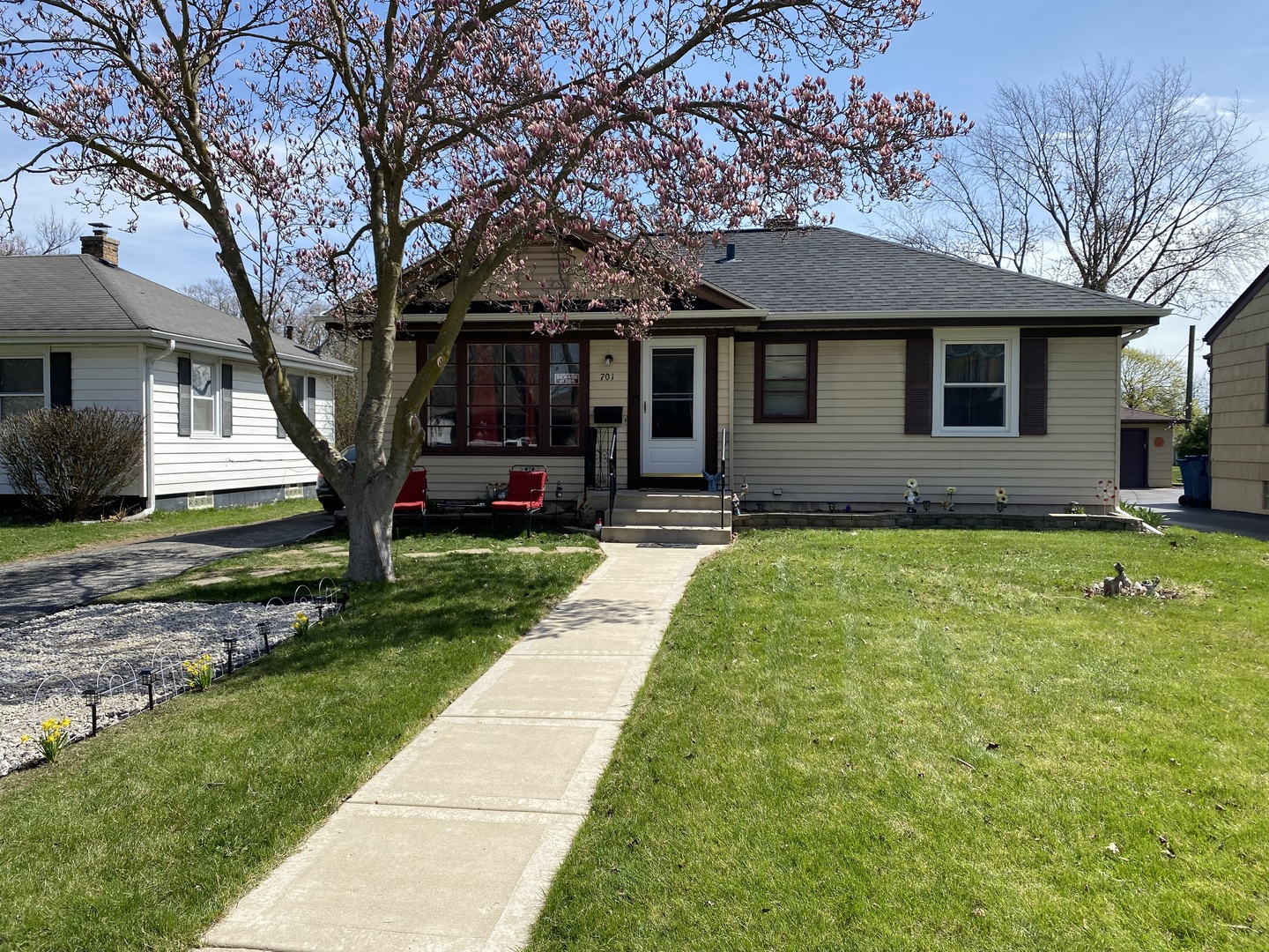 701 S Villa Avenue, Villa Park, IL 60181