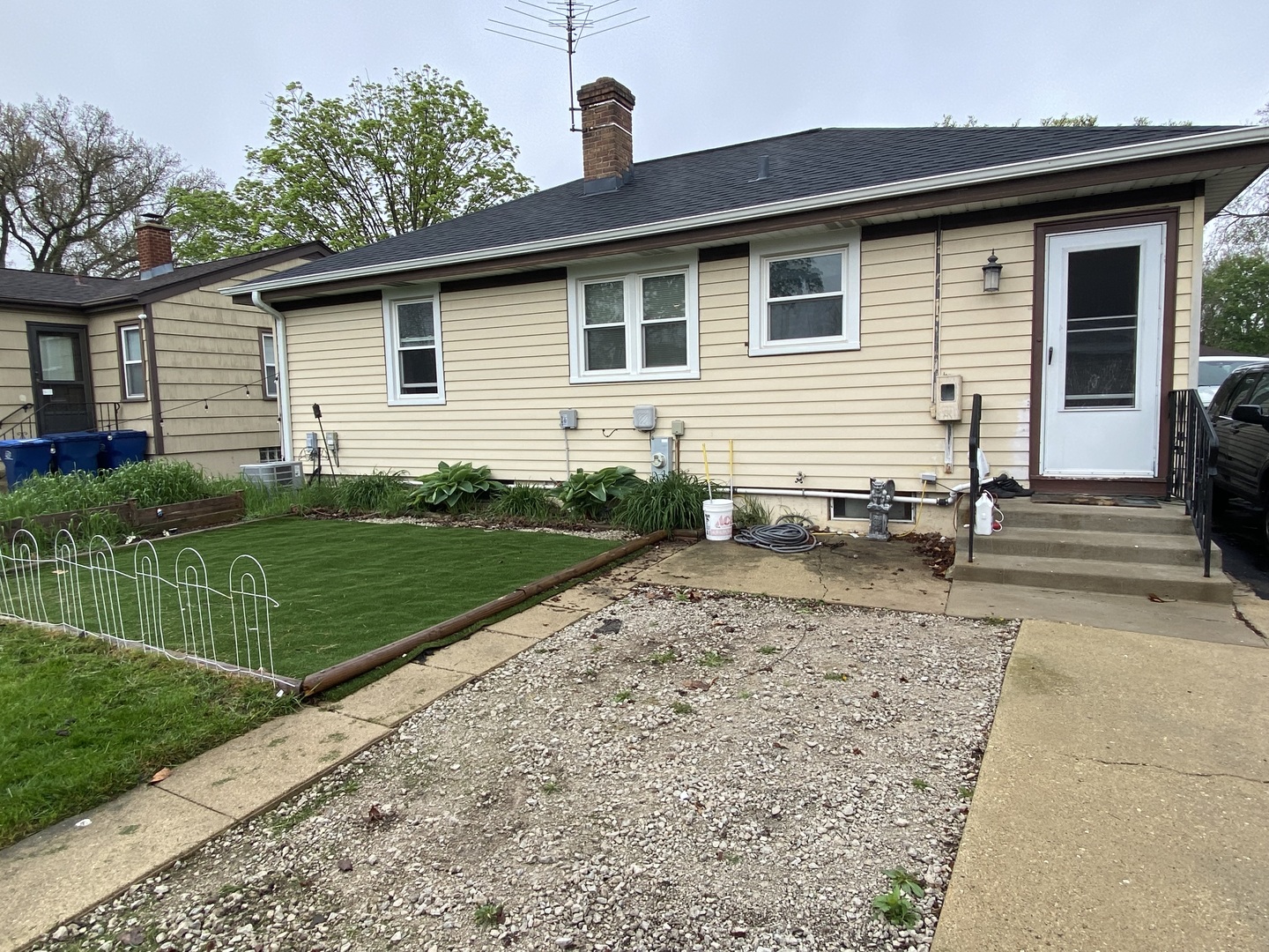701 S Villa Avenue, Villa Park, IL 60181