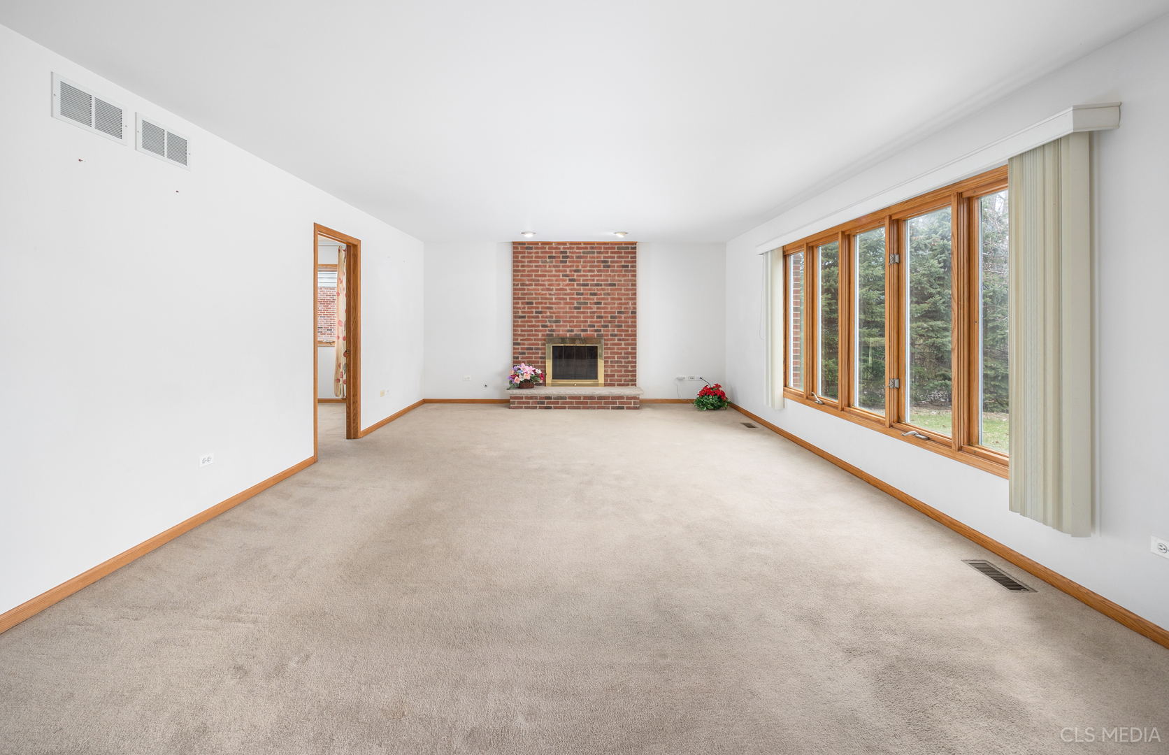 2324 Dunmore Drive, Darien, IL 60561