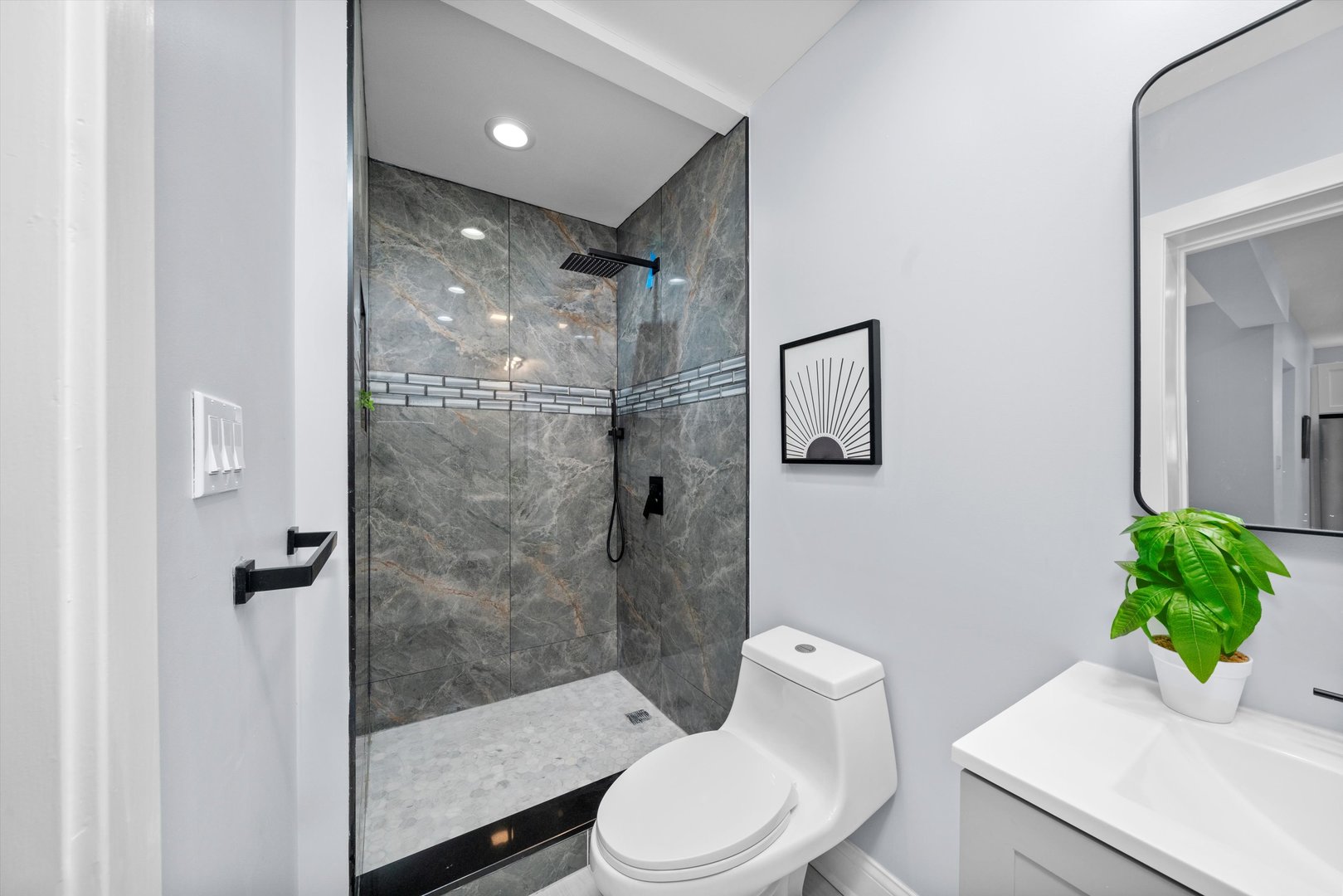 648 E 92nd Place, Chicago, IL 60619
