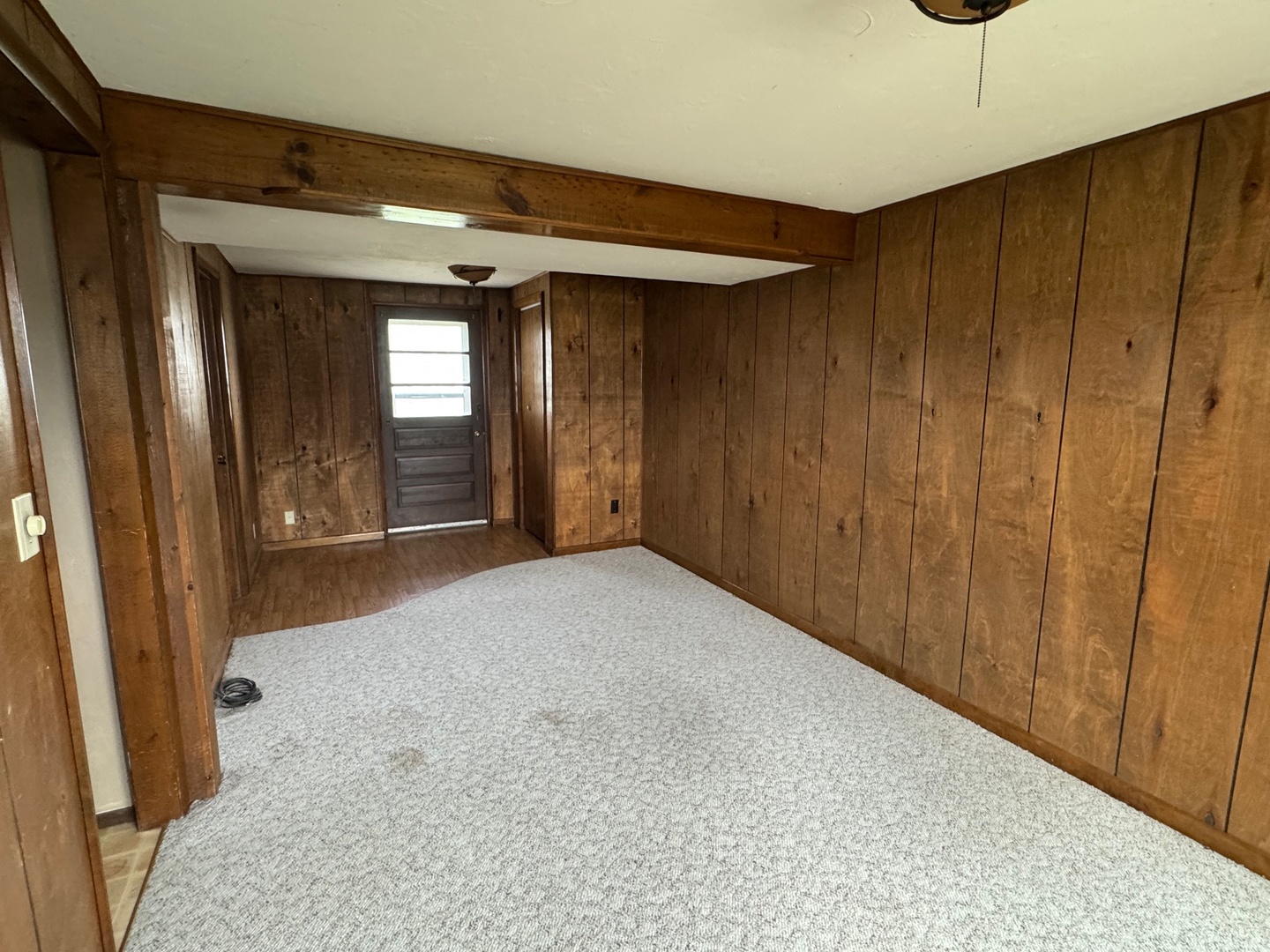 100 W Garfield Street, Deer Creek, IL 61733