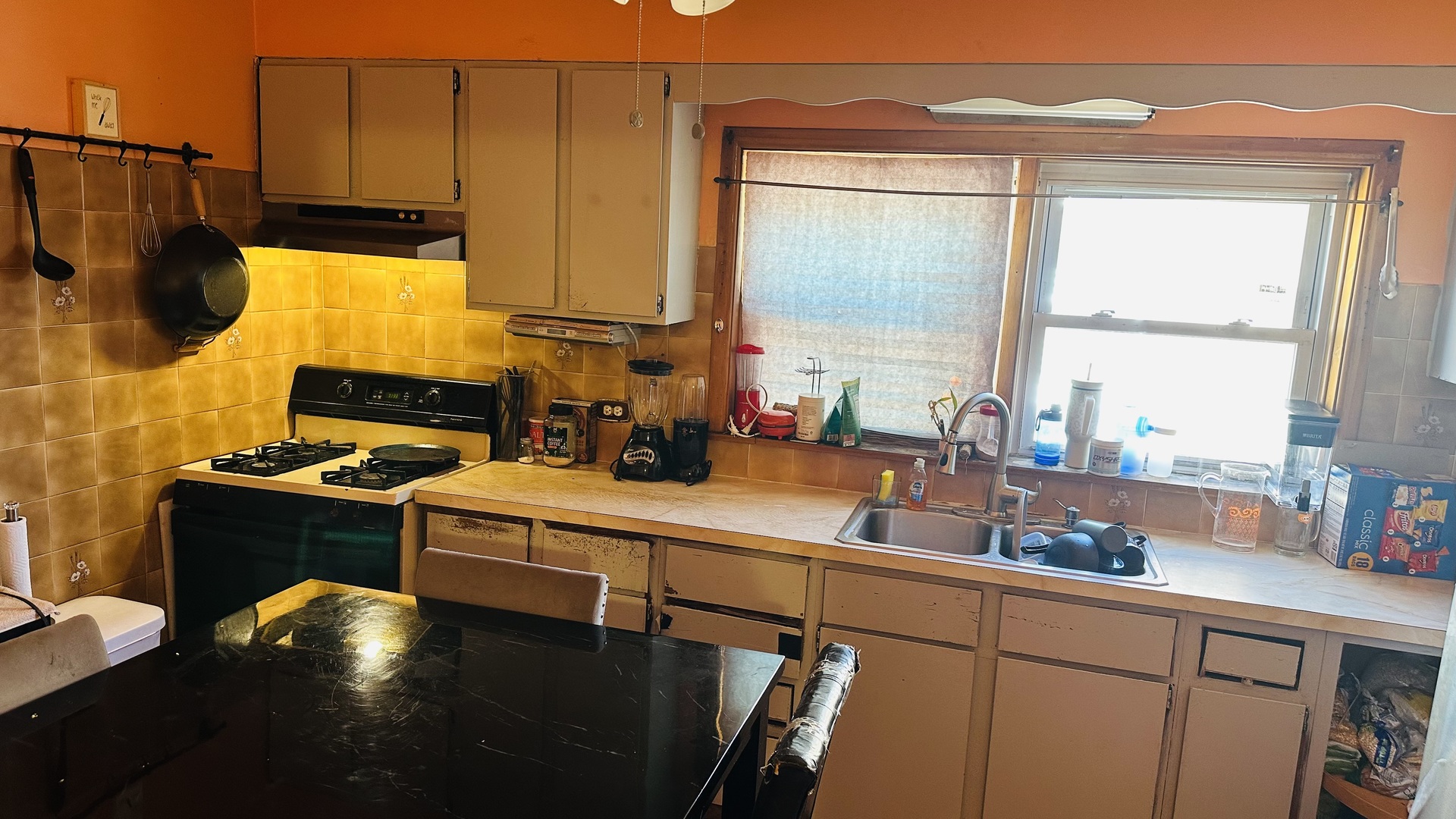 4953 S Laramie Avenue, Chicago, IL 60638
