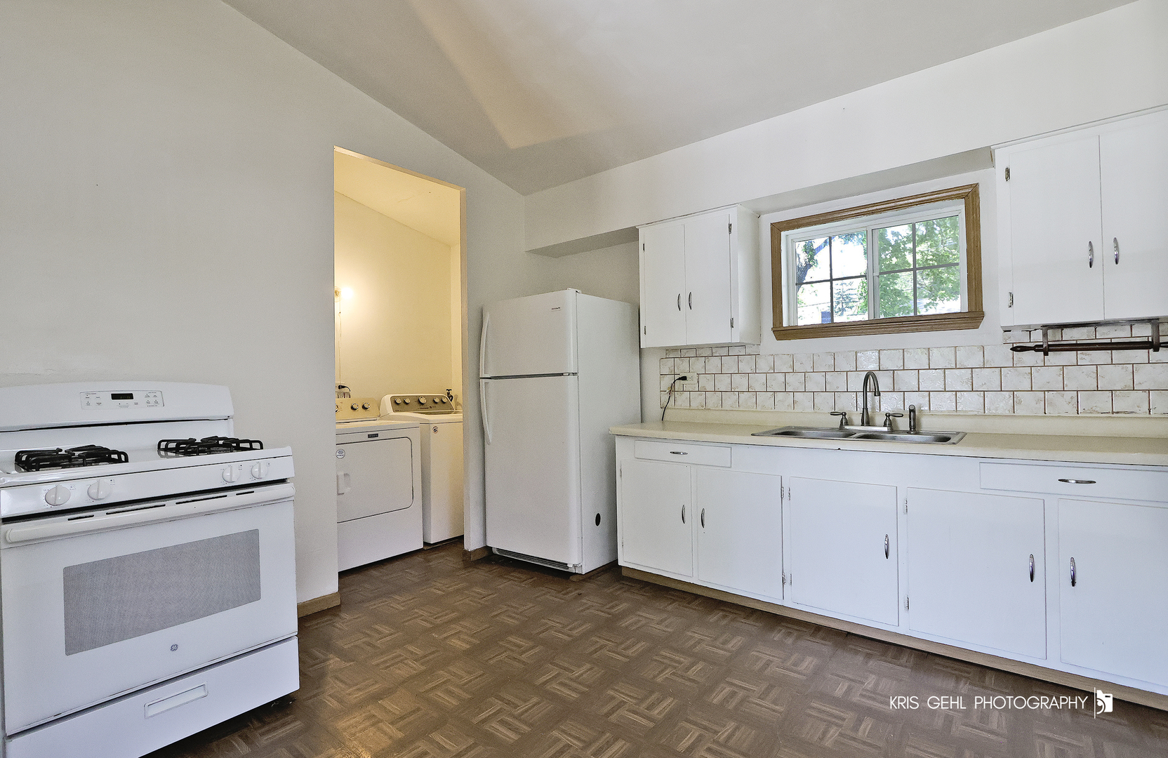 1032 Brentwood Drive, Round Lake Beach, IL 60073