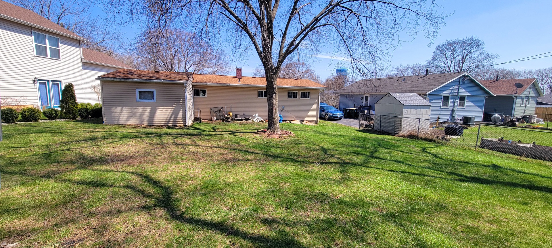 1032 Brentwood Drive, Round Lake Beach, IL 60073