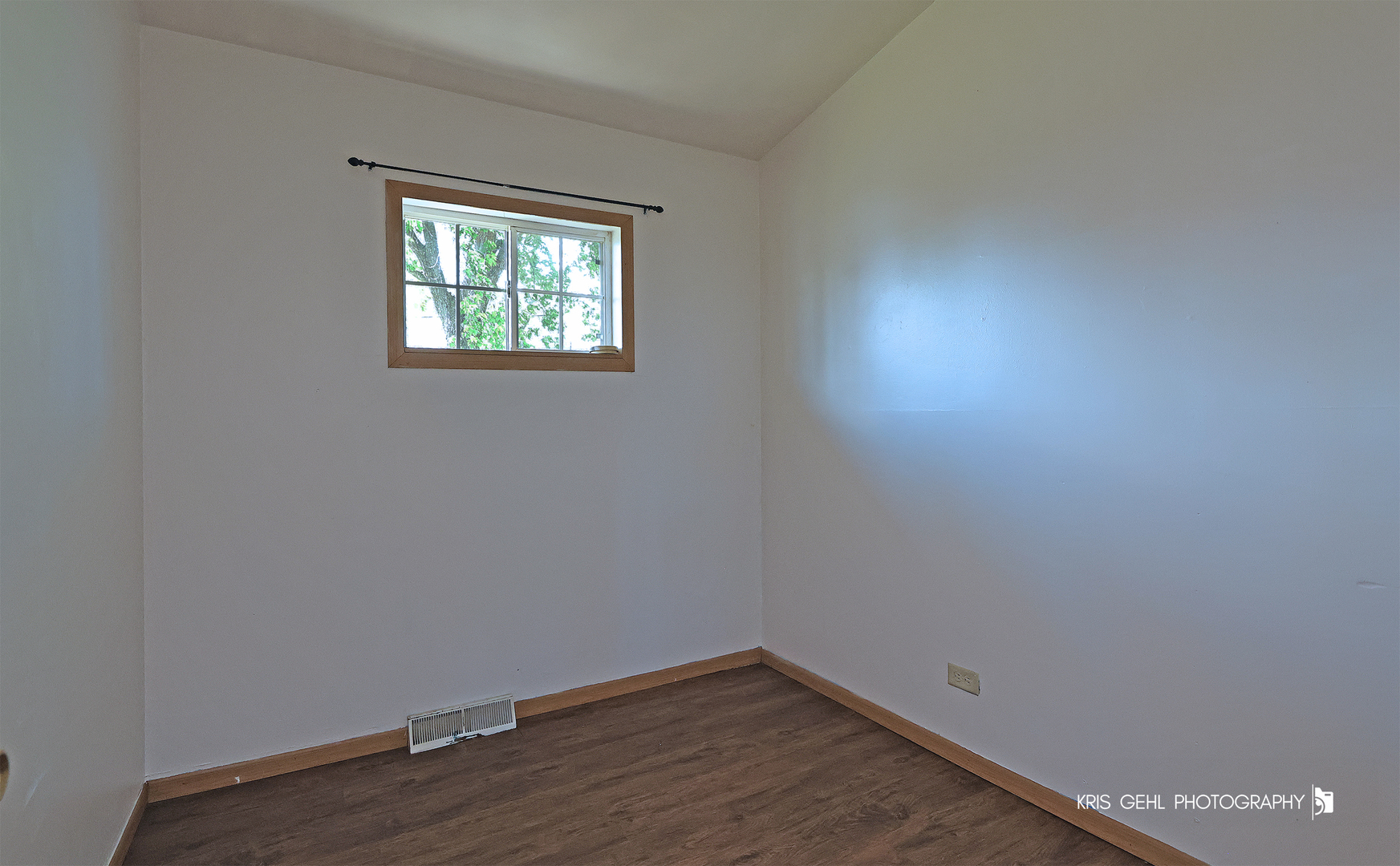 1032 Brentwood Drive, Round Lake Beach, IL 60073