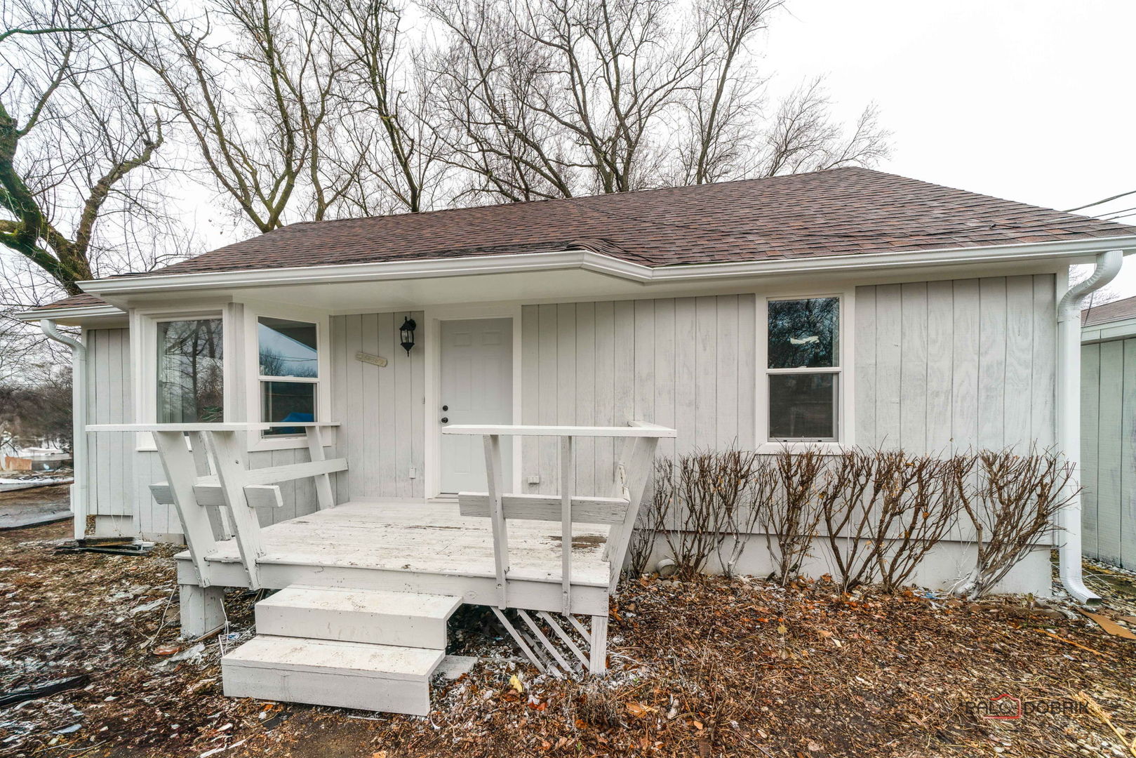 38236 N Lee Avenue, Spring Grove, IL 60081