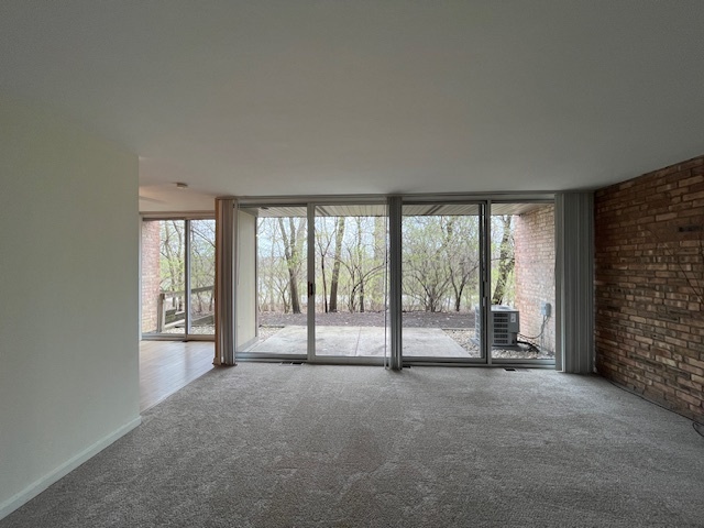 6006 Forest View Road #1B, Lisle, IL 60532