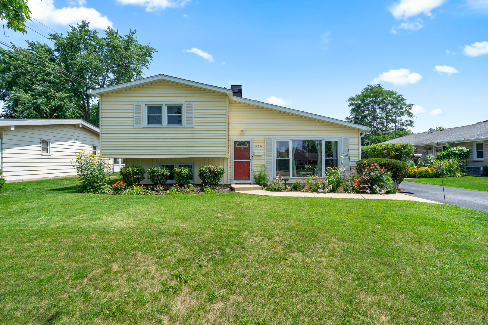 824 Read Street, Lockport, IL 60441