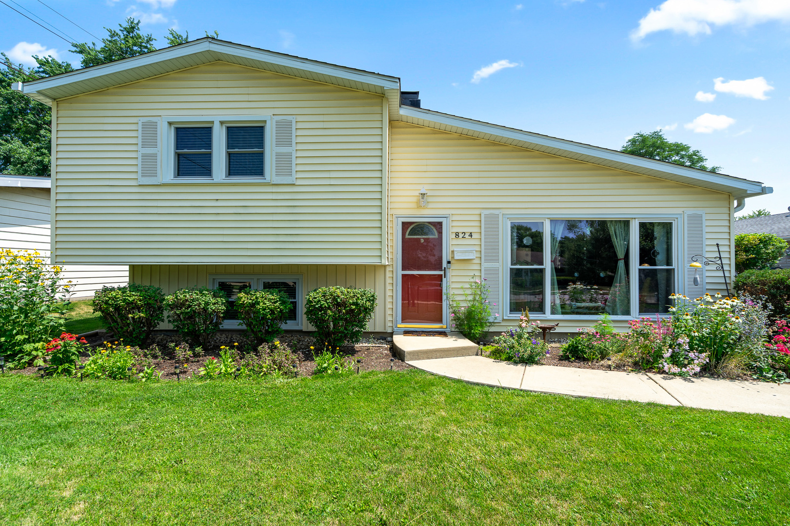 824 Read Street, Lockport, IL 60441