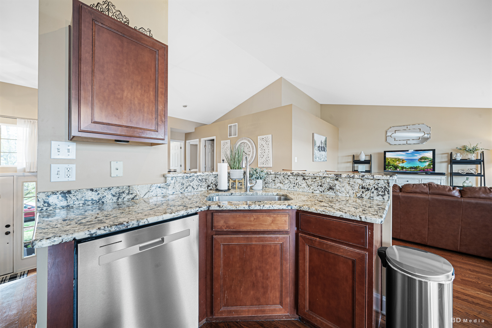 6834 Oak View Court, Oak Forest, IL 60452