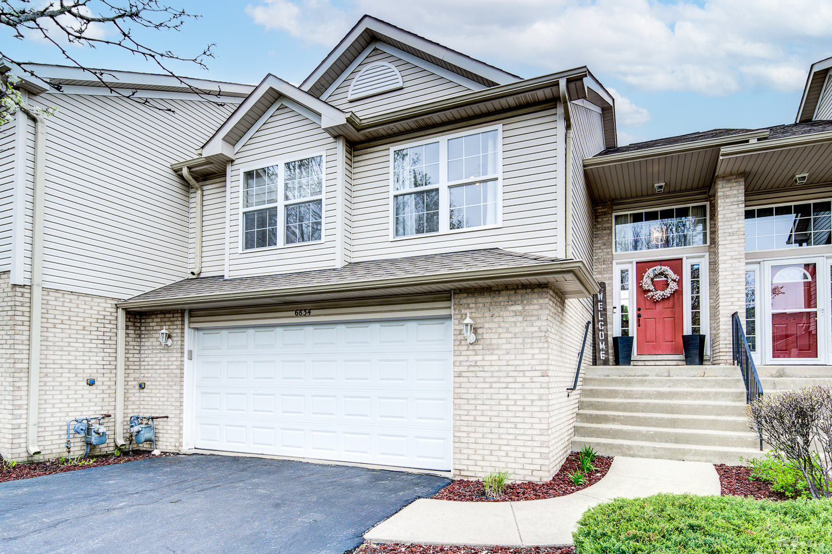6834 Oak View Court, Oak Forest, IL 60452