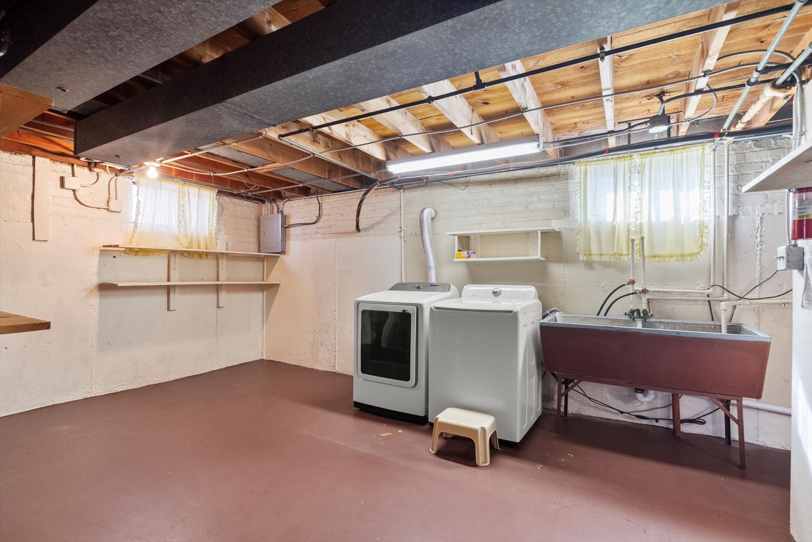 4165 W 82nd Place, Chicago, IL 60652
