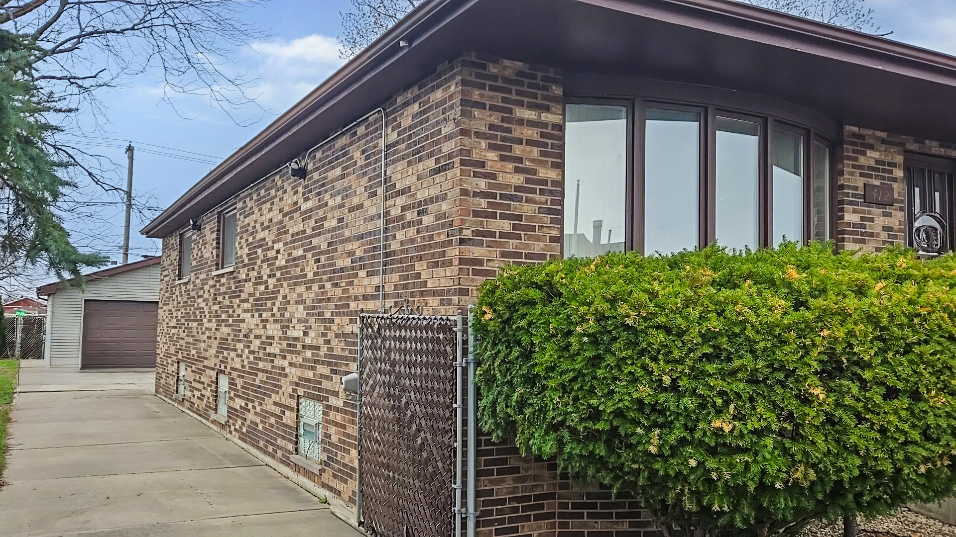 412 Saginaw Avenue, Calumet City, IL 60409