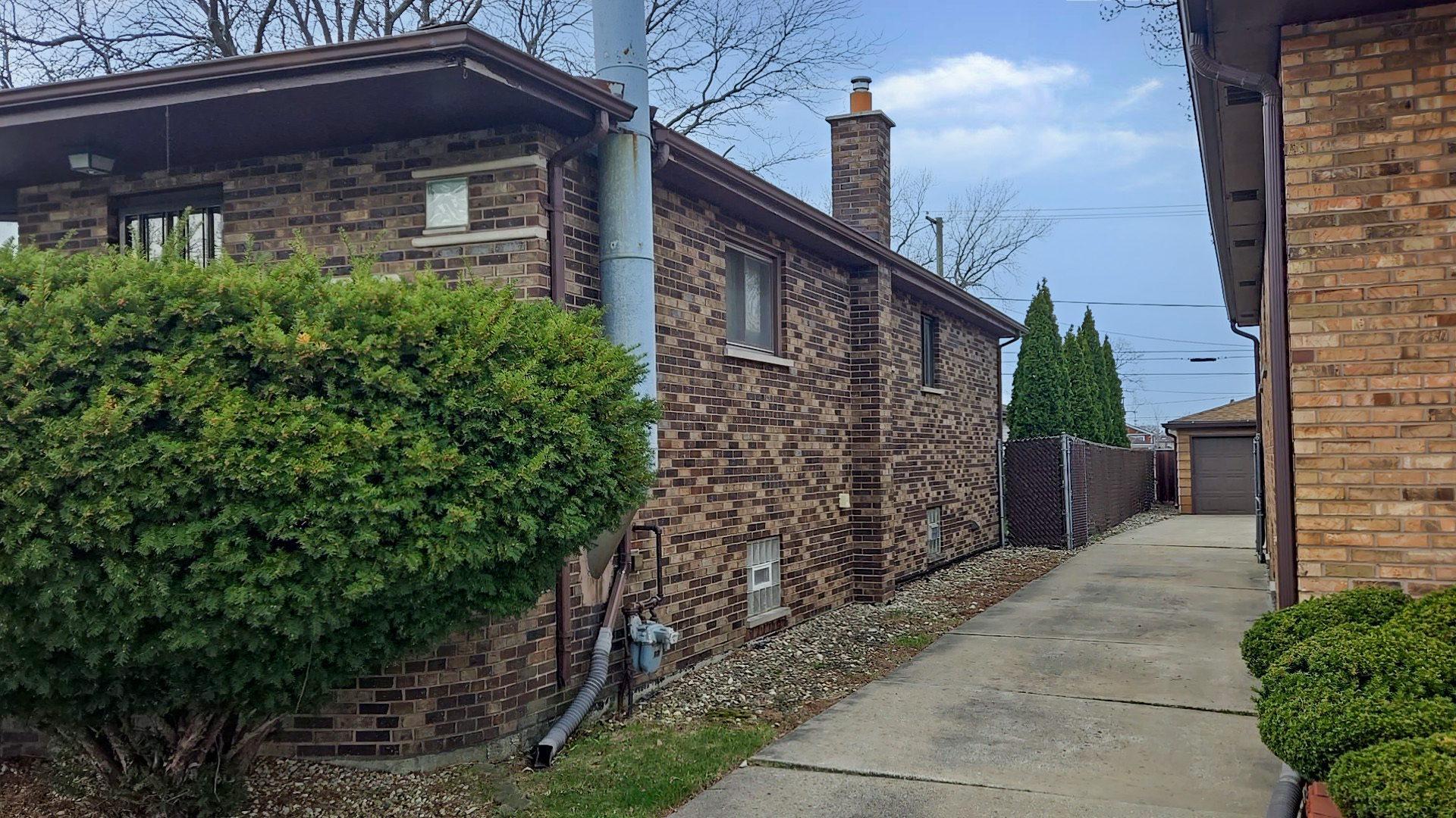 412 Saginaw Avenue, Calumet City, IL 60409