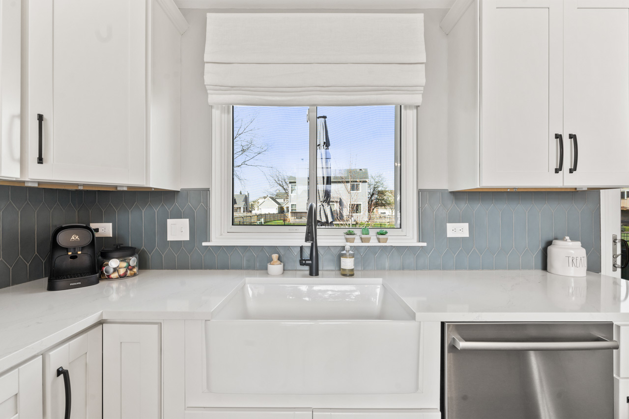 1396 Newcastle Court, Bartlett, IL 60103