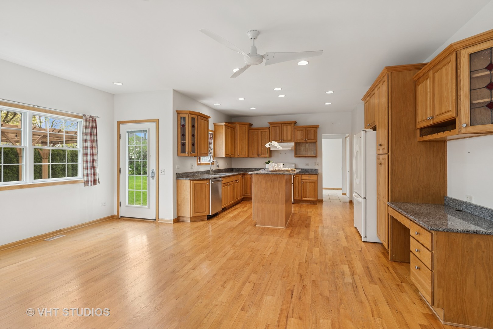 3625 Johns Manville Avenue, Gurnee, IL 60031
