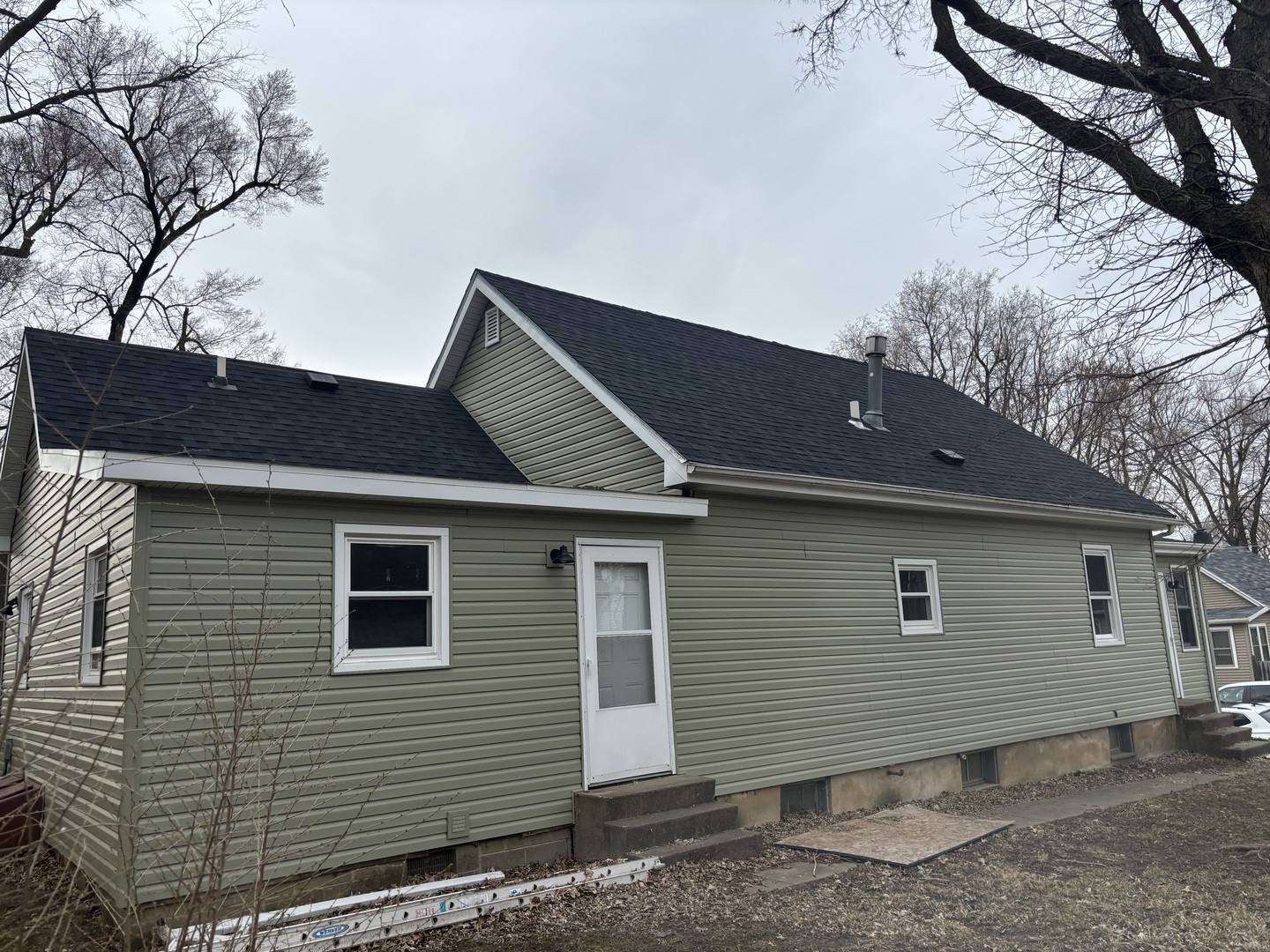 1308 W Taylor Street, Bloomington, IL 61701