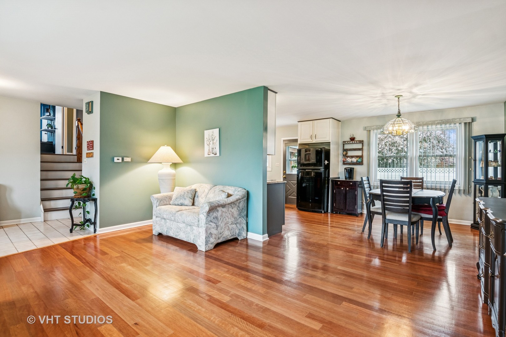 403 E Amherst Street, Palatine, IL 60074