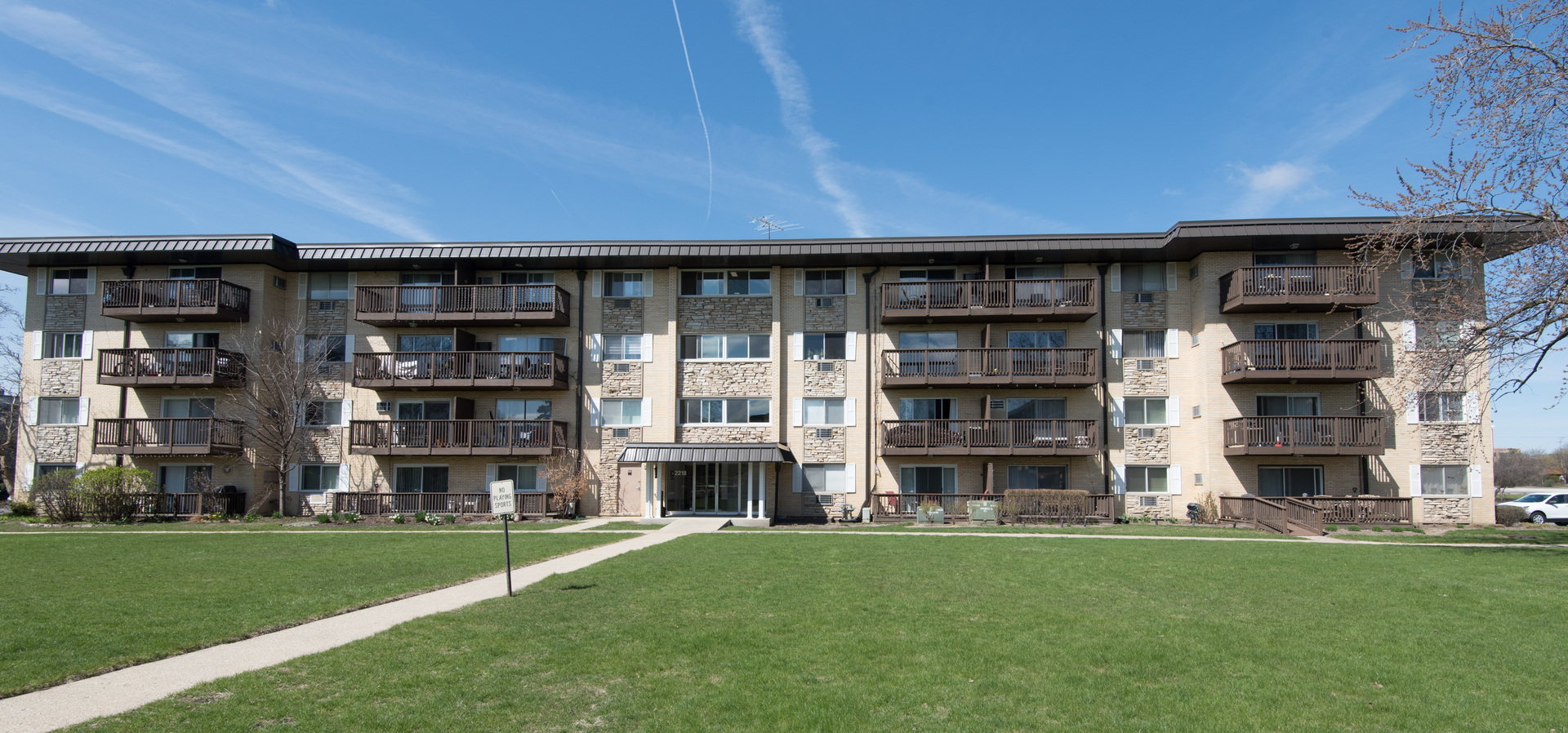 2218 S Goebbert Road #487, Arlington Heights, IL 60005