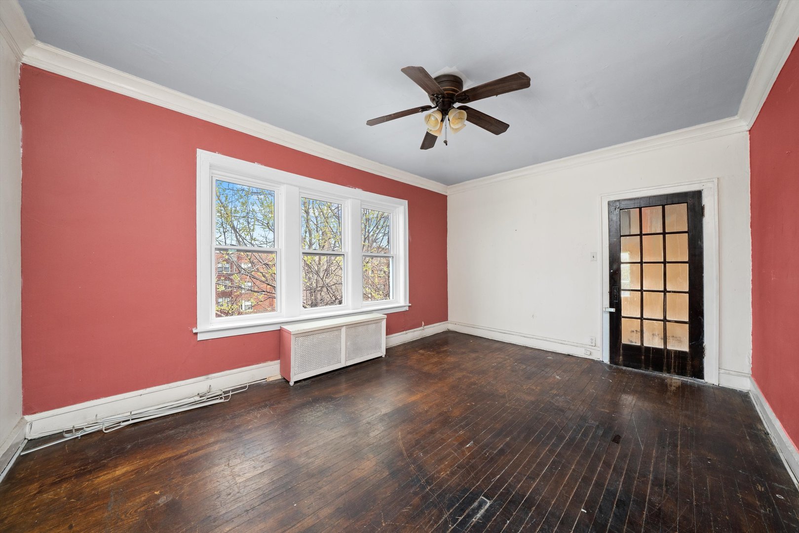 8307 S Maryland Avenue, Chicago, IL 60619