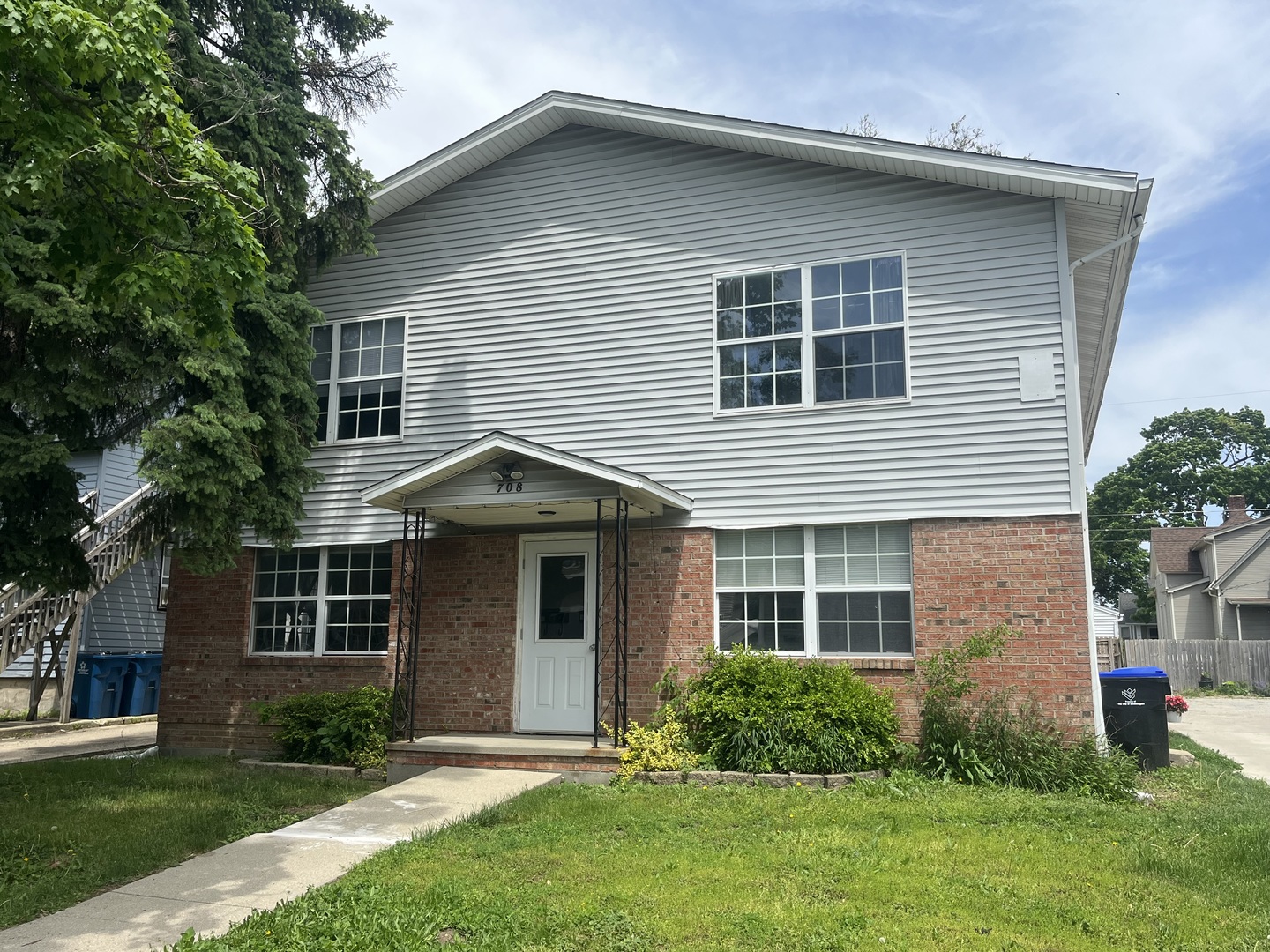 708 Douglas Street, Bloomington, IL 61701