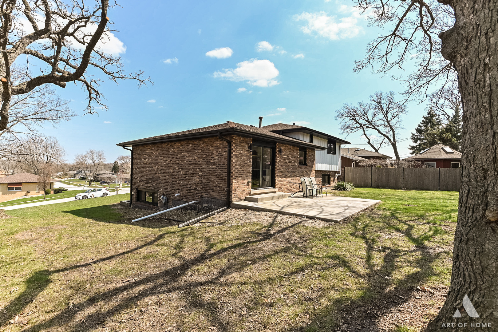 8770 S 81st Court, Hickory Hills, IL 60457