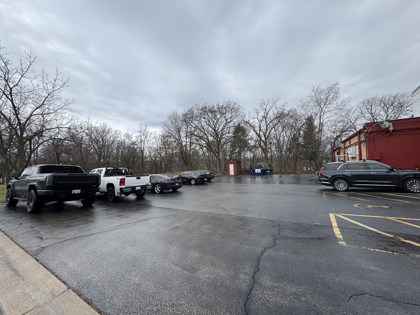 375-395 E State Street, South Elgin, IL 60177