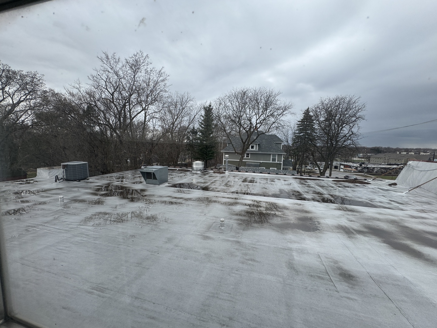 375-395 E State Street, South Elgin, IL 60177