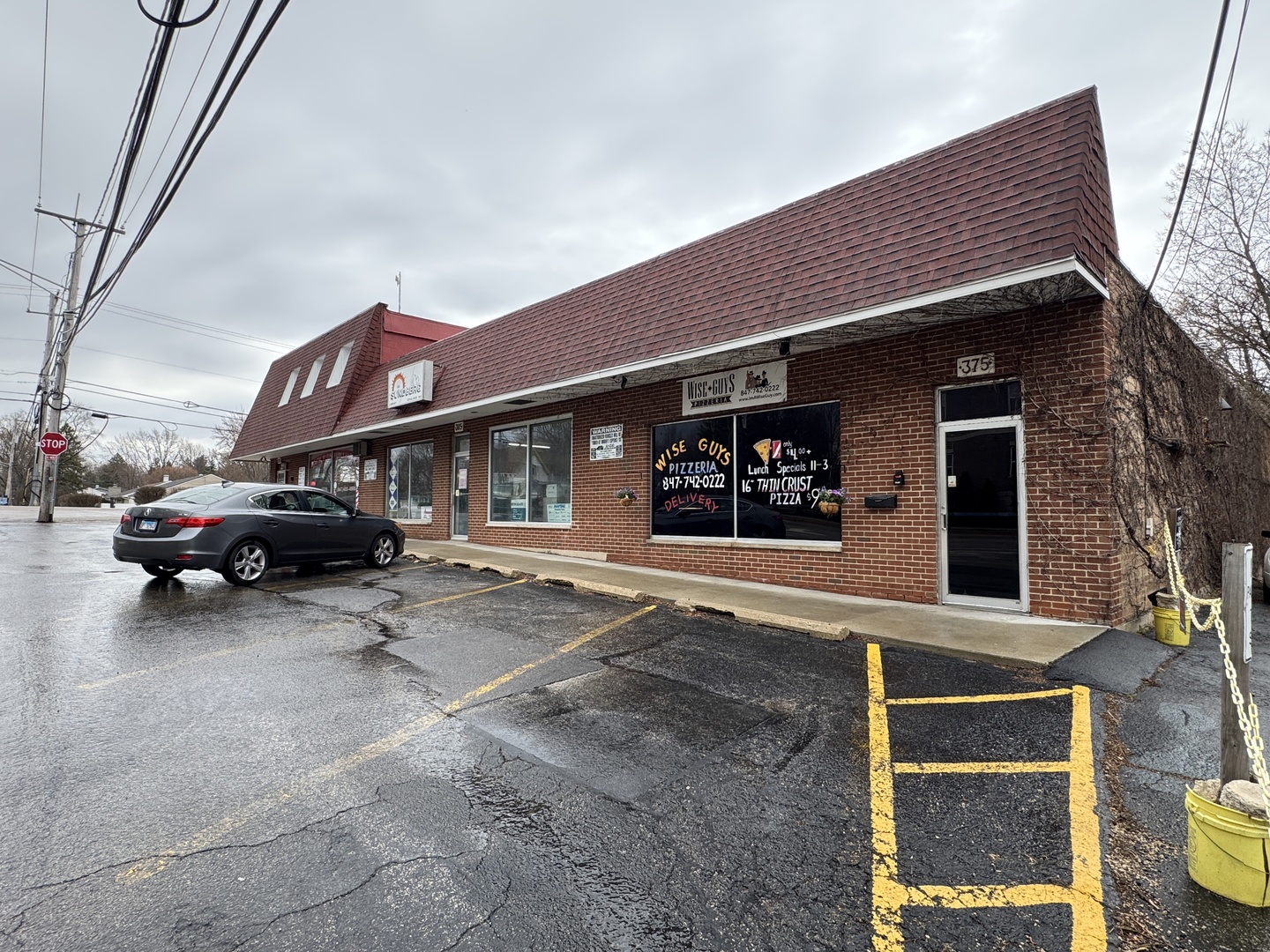 375-395 E State Street, South Elgin, IL 60177