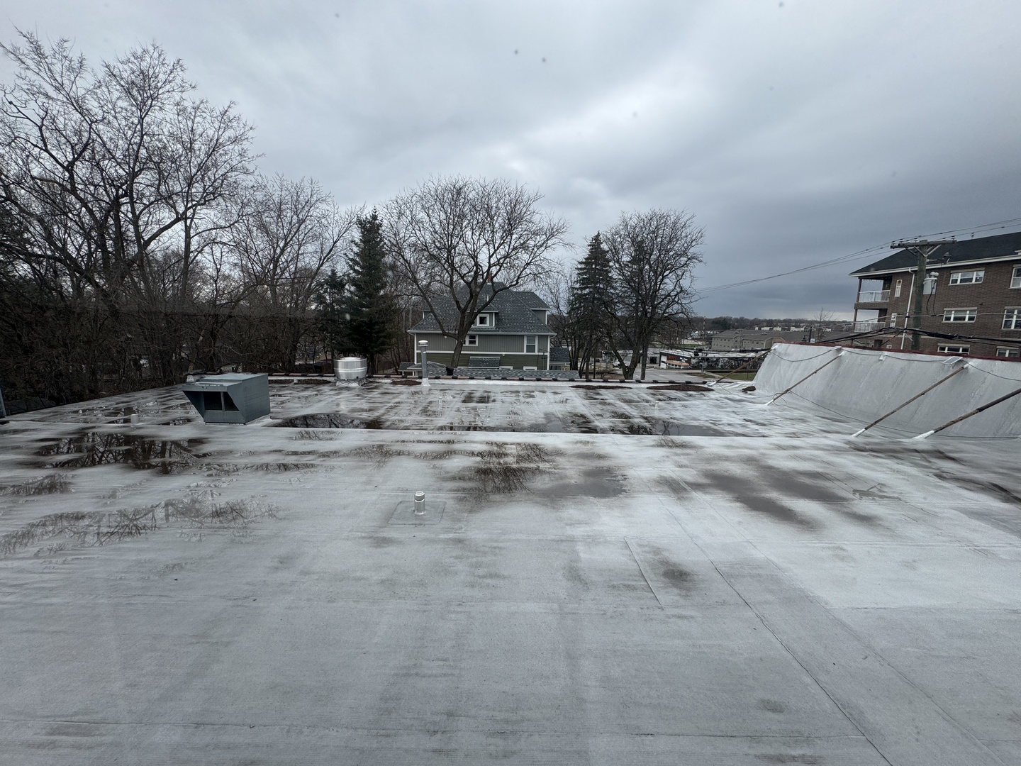 375-395 E State Street, South Elgin, IL 60177