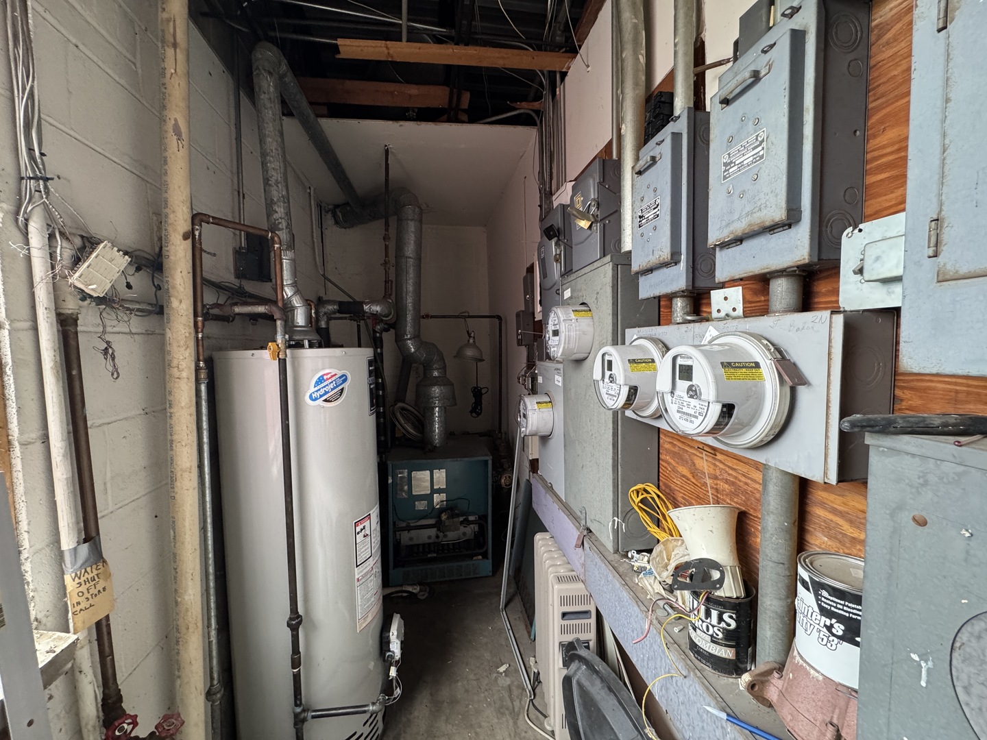 375-395 E State Street, South Elgin, IL 60177