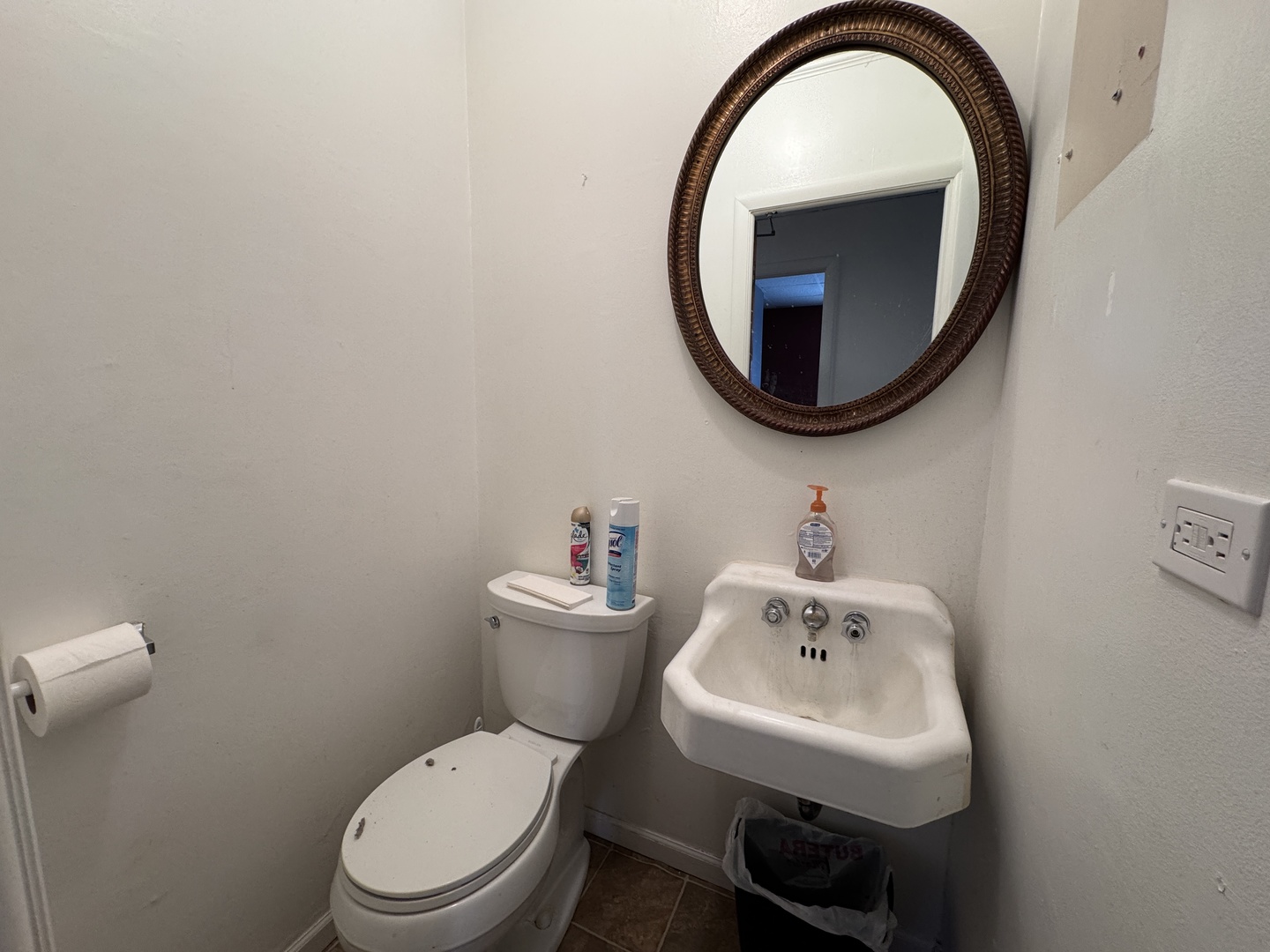 375-395 E State Street, South Elgin, IL 60177