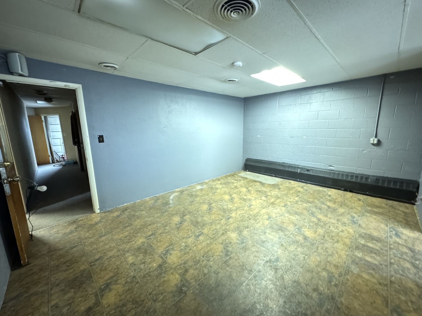 375-395 E State Street, South Elgin, IL 60177