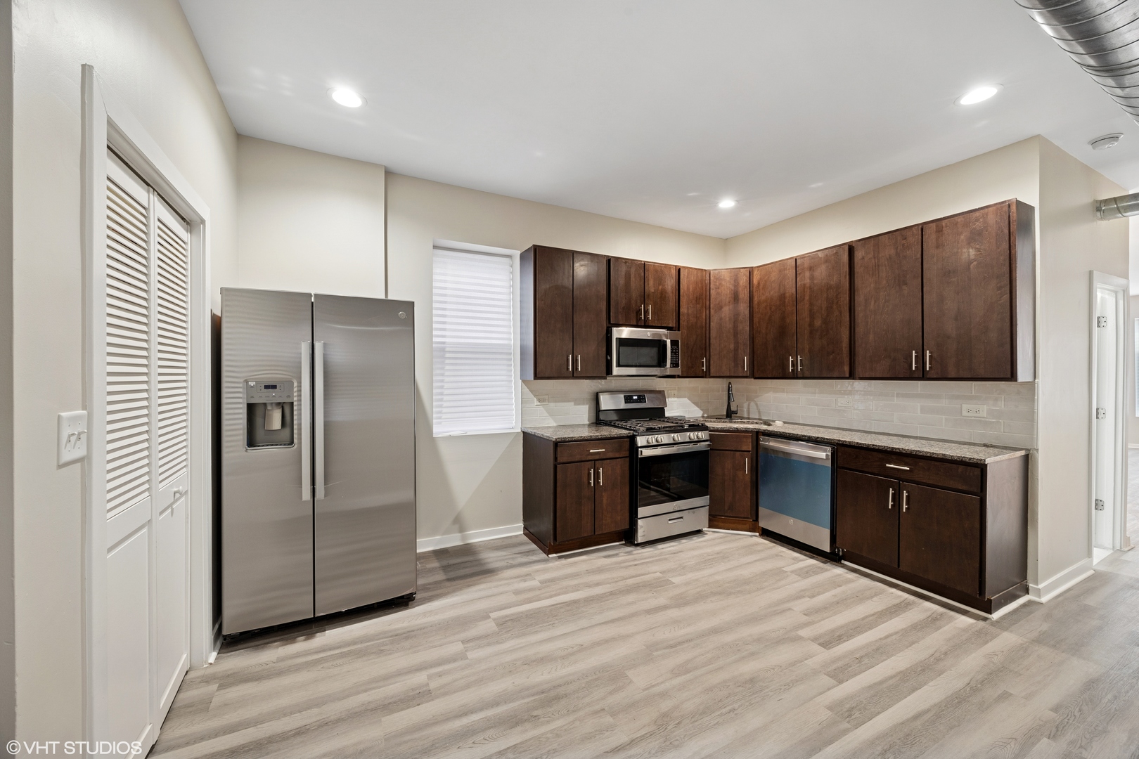 4120 W Cullerton Street, Chicago, IL 60623