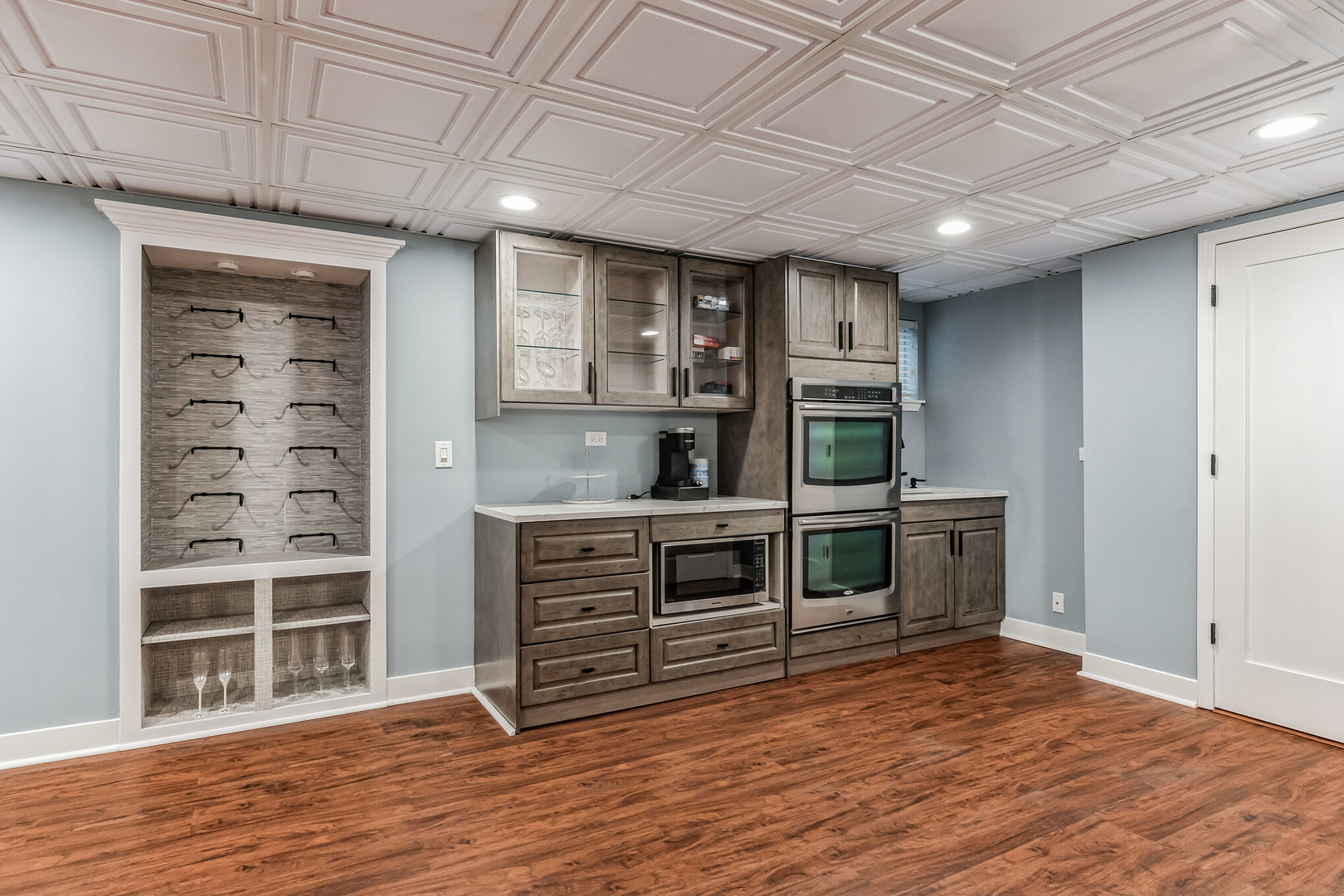 2704 Flagstone Circle, Naperville, IL 60564