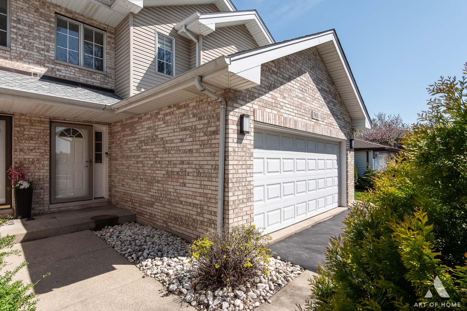 7902 W 105th Street, Palos Hills, IL 60465