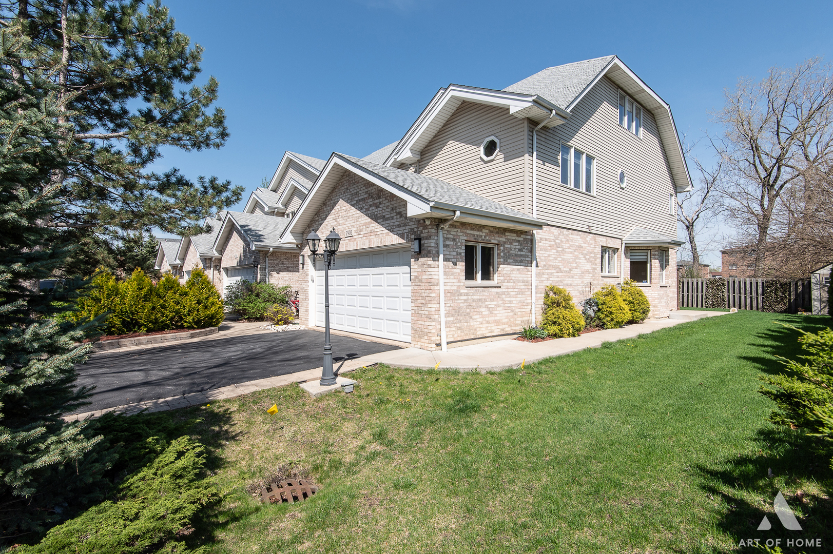 7902 W 105th Street, Palos Hills, IL 60465