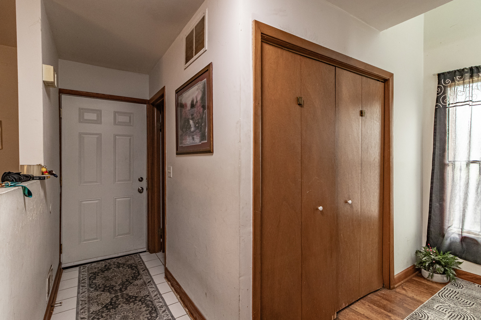 2408 Western Avenue, Waukegan, IL 60085