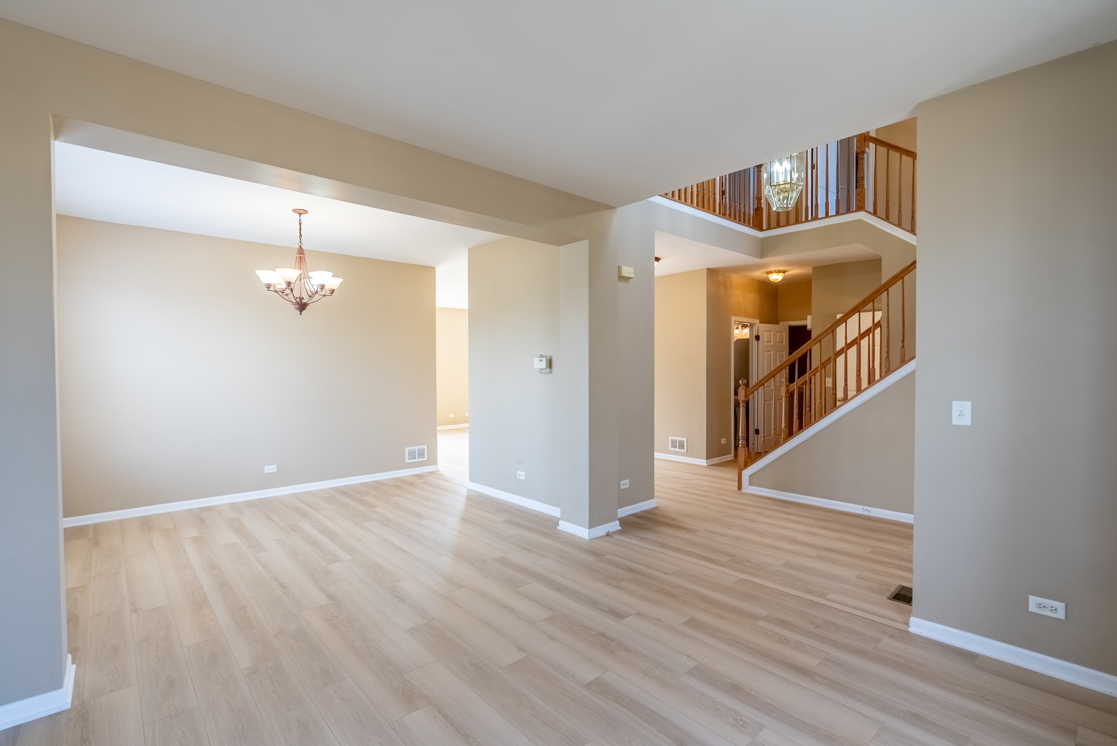 2197 Wilson Creek Circle, Aurora, IL 60503