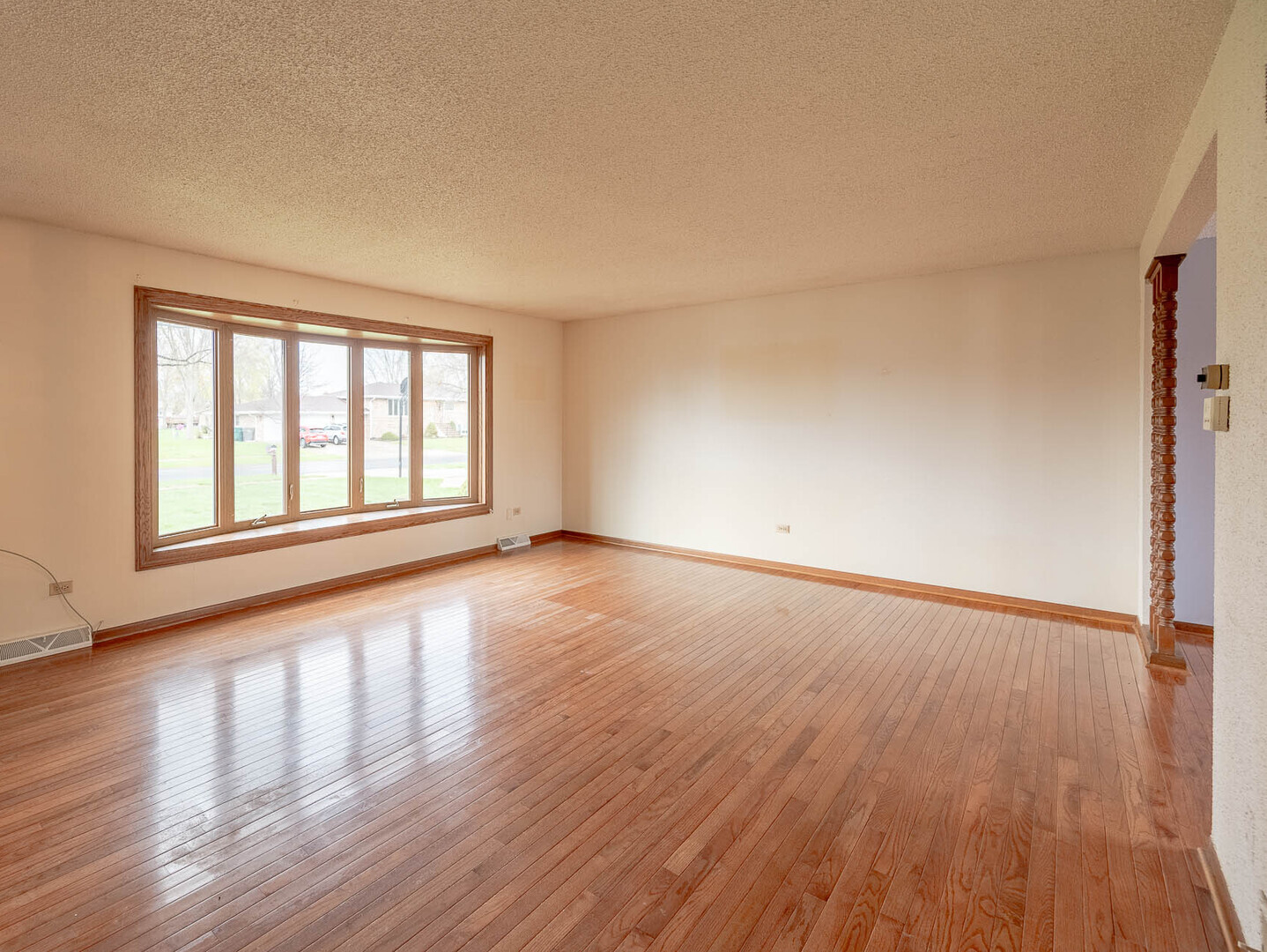 14137 Terry Drive, Orland Park, IL 60462