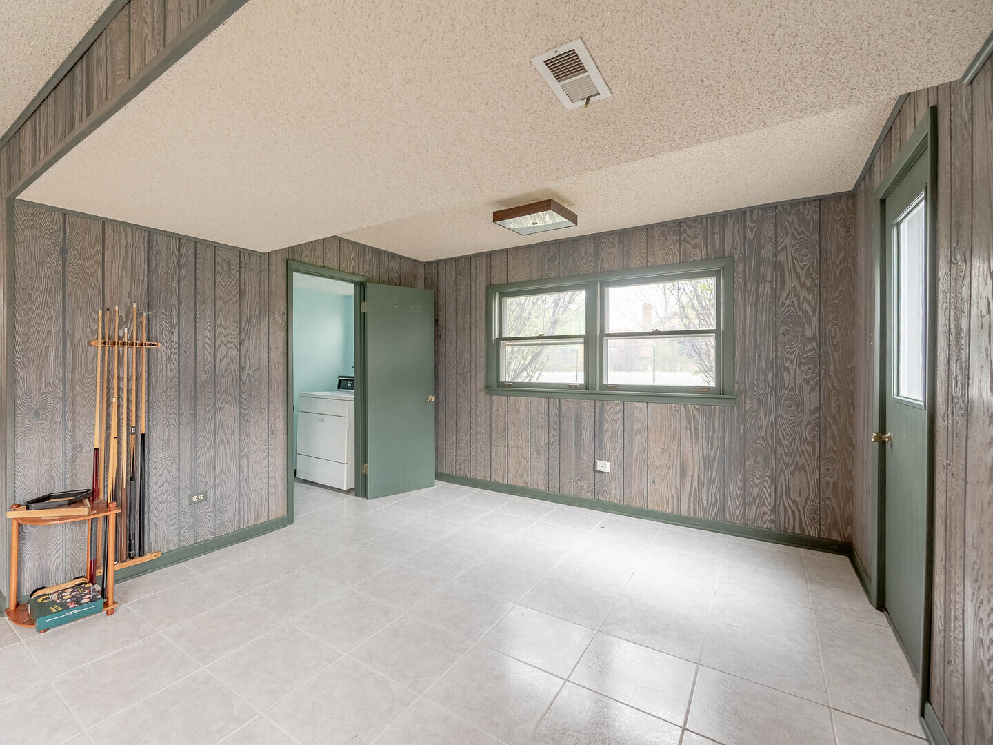 14137 Terry Drive, Orland Park, IL 60462