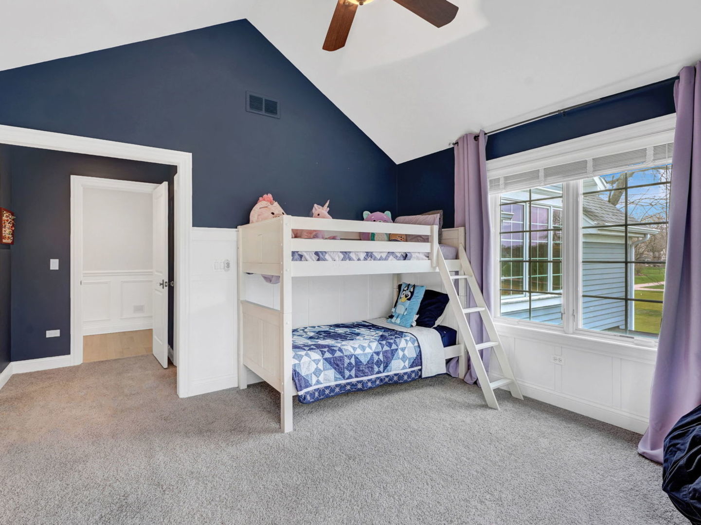 1428 Calcutta Lane, Naperville, IL 60563