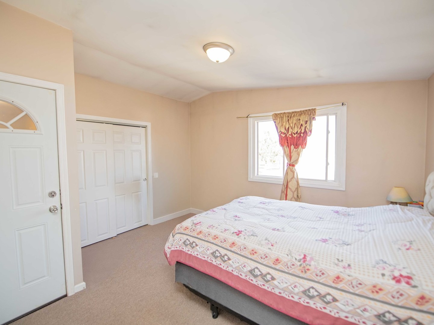 1219 N 15th Avenue, Melrose Park, IL 60160