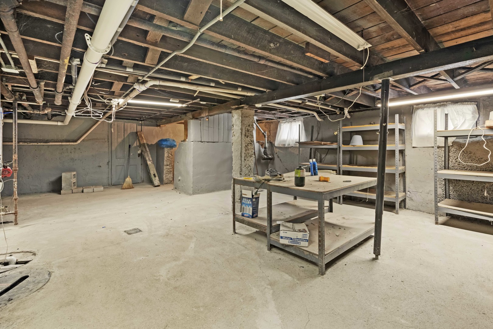1856 Bernice Road, South Holland, IL 60473