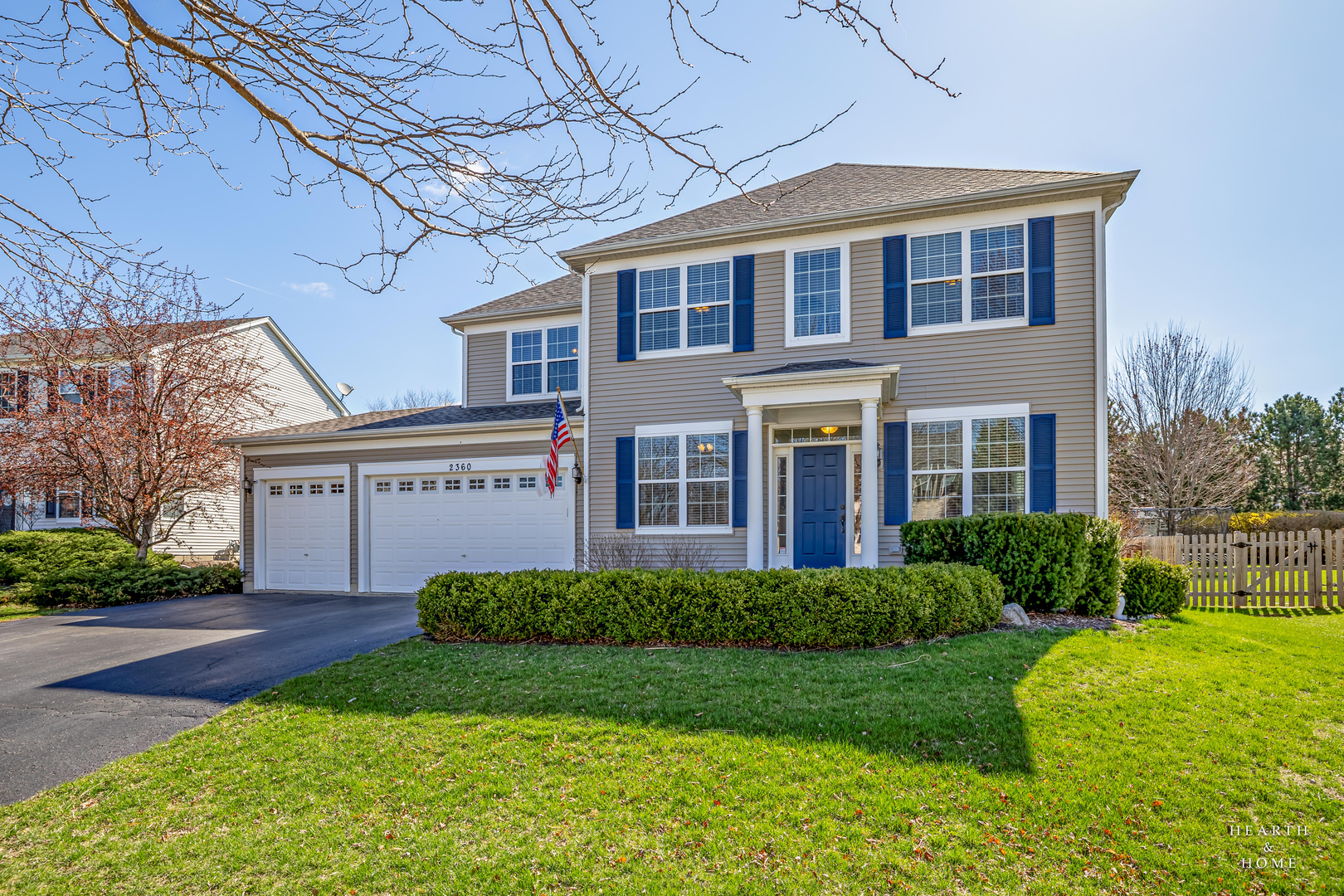 2360 Savanna Drive, Wauconda, IL 60084