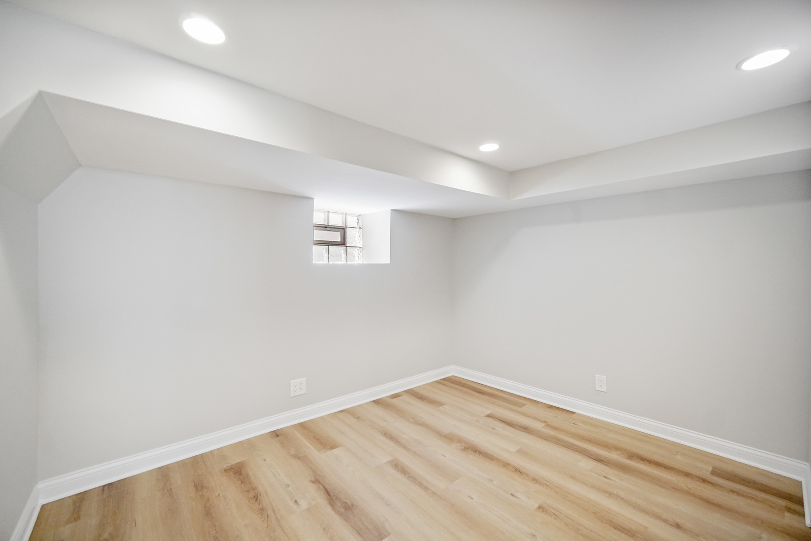 612 W 46th Place, Chicago, IL 60609