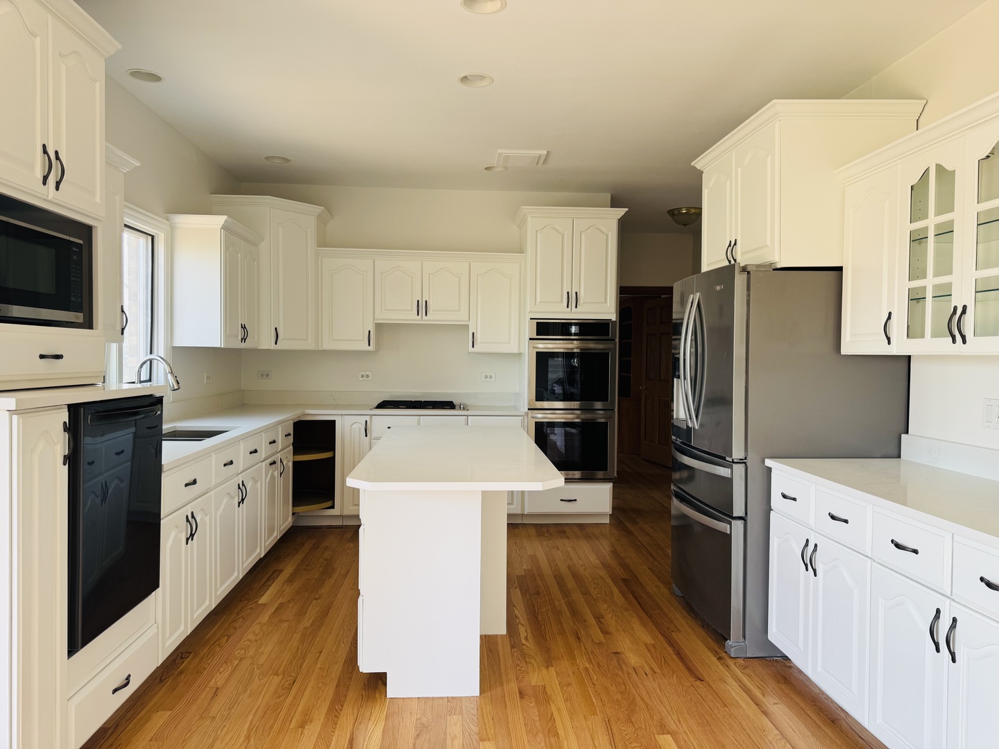 10901 Fawn Trail Drive, Orland Park, IL 60467