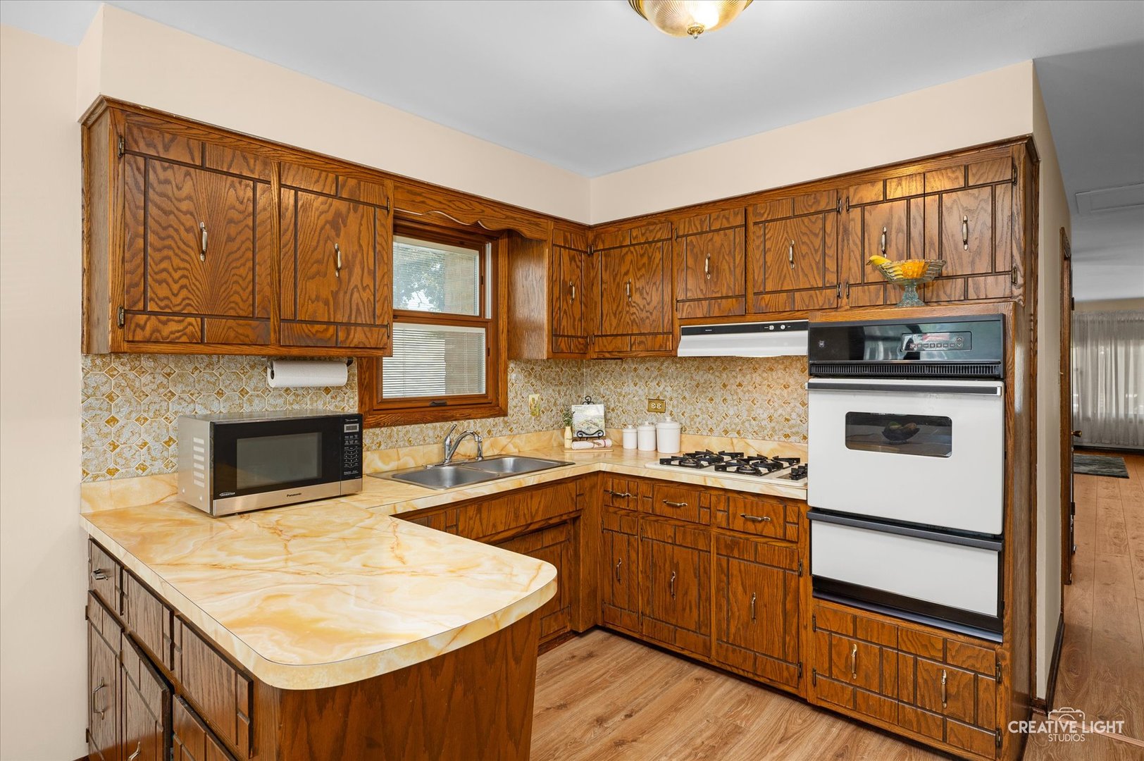 10624 S 83rd Avenue, Palos Hills, IL 60465